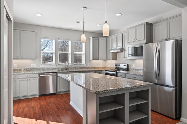 19572 102nd Place, Rogers, MN 55374