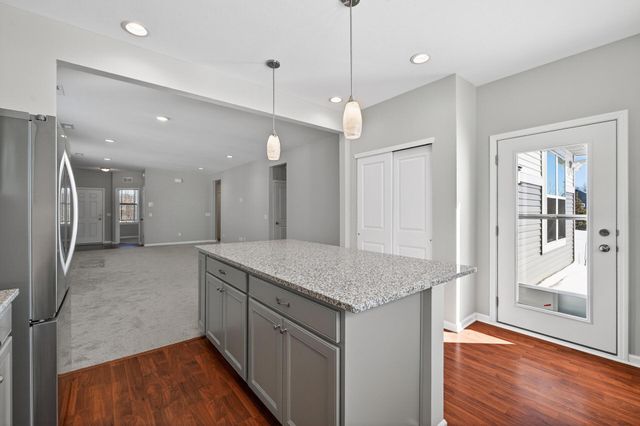 19572 102nd Place, Rogers, MN 55374