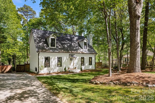 7802 Pinetuck Lane, Waxhaw, NC 28173
