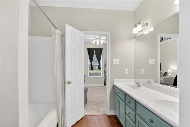 110 Lariat Trail, Waco, TX 76657