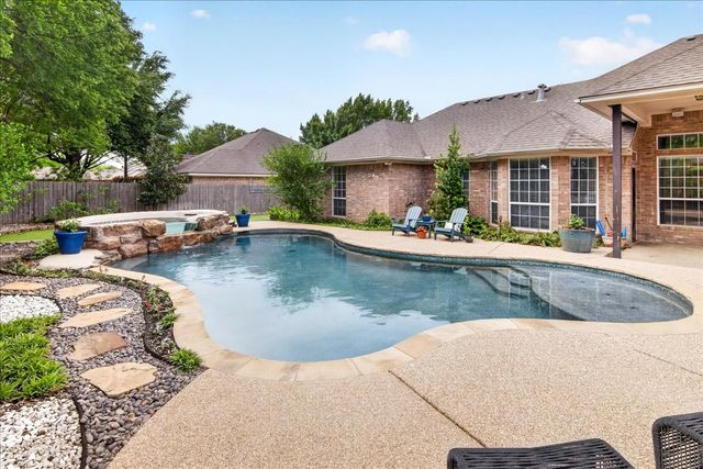 110 Lariat Trail, Waco, TX 76657