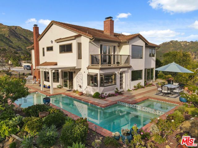23255 W Paloma Blanca Drive, Malibu, CA 90265