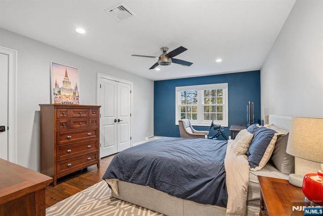 120 Tam O Shanter, Mahwah, NJ 07430