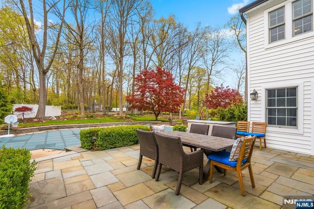 120 Tam O Shanter, Mahwah, NJ 07430