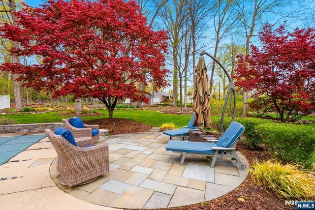 120 Tam O Shanter, Mahwah, NJ 07430