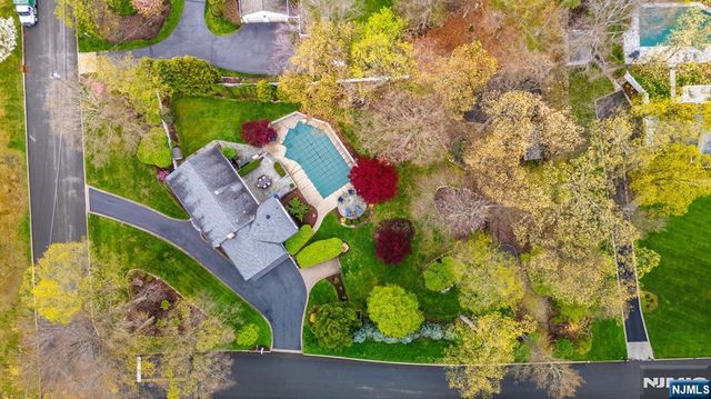 120 Tam O Shanter, Mahwah, NJ 07430