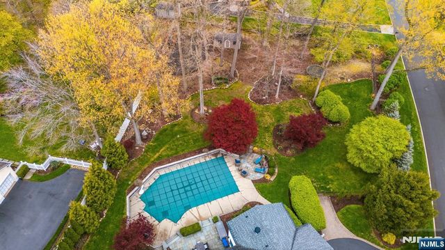 120 Tam O Shanter, Mahwah, NJ 07430