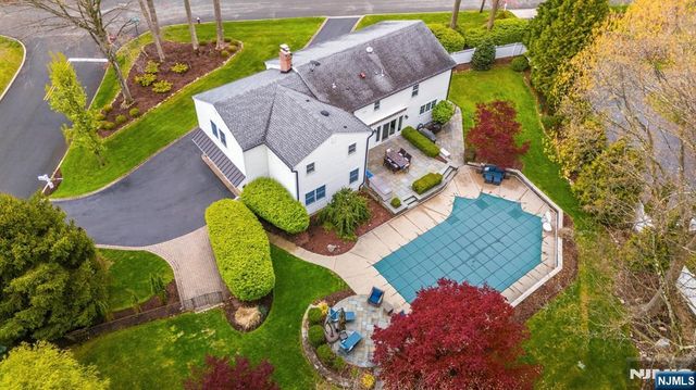 120 Tam O Shanter, Mahwah, NJ 07430