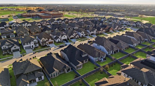 537 Oakmoss Street, Little Elm, TX 76227