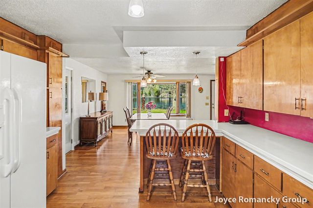 11235 W Broomfield Road, Remus, MI 49340