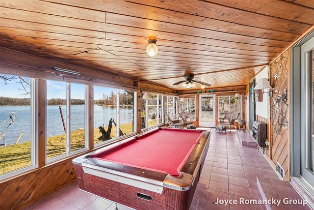 11235 W Broomfield Road, Remus, MI 49340