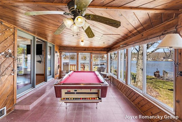 11235 W Broomfield Road, Remus, MI 49340