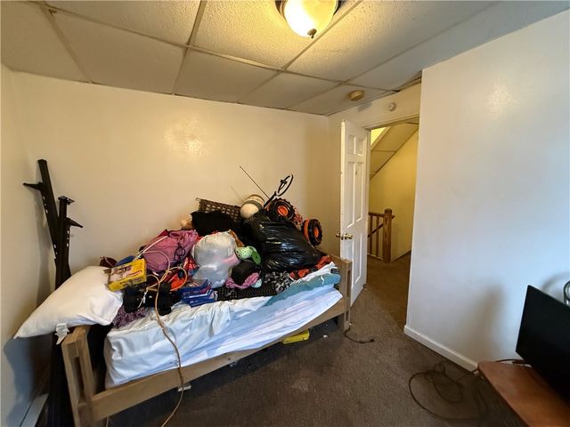 320 W Birch St, City Of But Sw, PA 16001