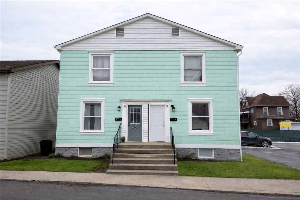 320 W Birch St, City Of But Sw, PA 16001