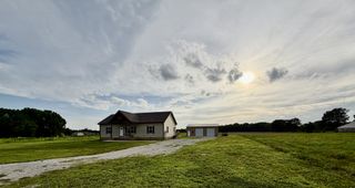 25 Aldridge Rd, Leoma, TN 38468