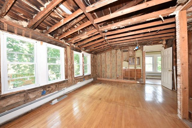 4311 N 14th STREET, Milwaukee, WI 53209