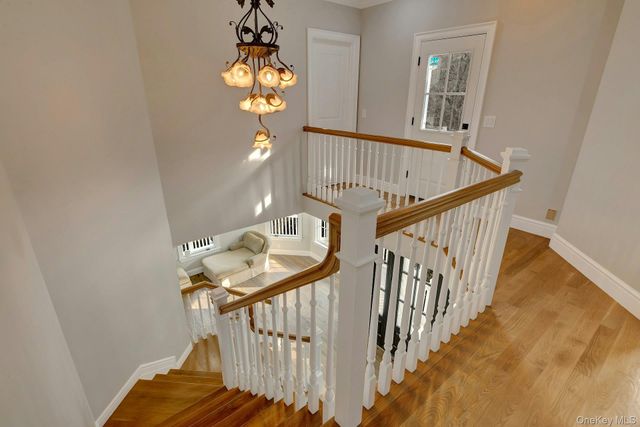 150 Landing Lane, Baiting Hollow, NY 11933