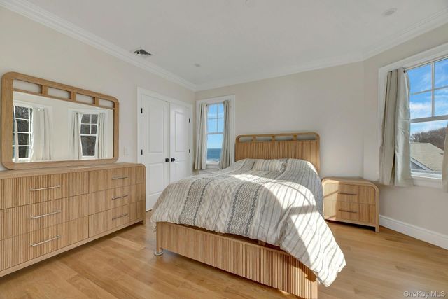 150 Landing Lane, Baiting Hollow, NY 11933