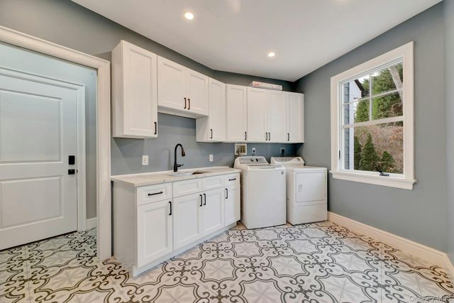 150 Landing Lane, Baiting Hollow, NY 11933