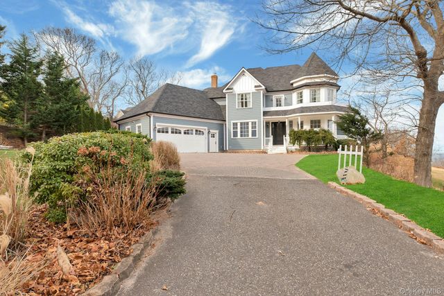 150 Landing Lane, Baiting Hollow, NY 11933