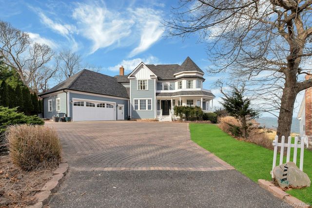 150 Landing Lane, Baiting Hollow, NY 11933