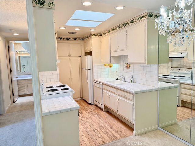 2189 Via Mariposa E P, Laguna Woods, CA 92637