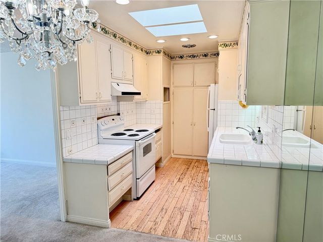 2189 Via Mariposa E P, Laguna Woods, CA 92637