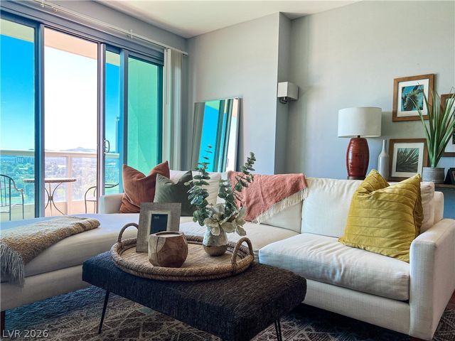 322 Karen Avenue 805, Las Vegas, NV 89109