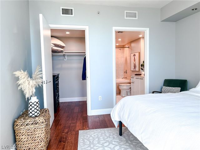 322 Karen Avenue 805, Las Vegas, NV 89109