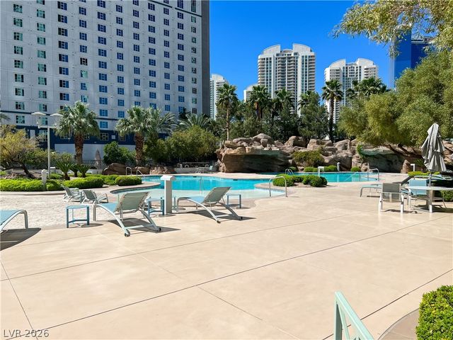 322 Karen Avenue 805, Las Vegas, NV 89109