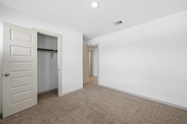 818 Starcross Bend Drive, Missouri City, TX 77459