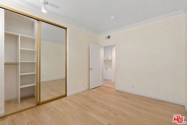 1375 Kelton Avenue 104, Los Angeles, CA 90024