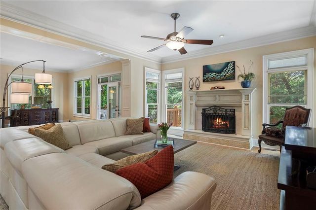 3698 Lakeview Drive, Tucker, GA 30084