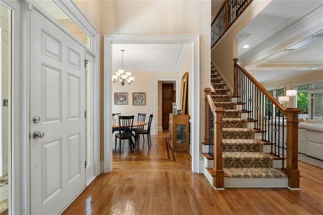 3698 Lakeview Drive, Tucker, GA 30084