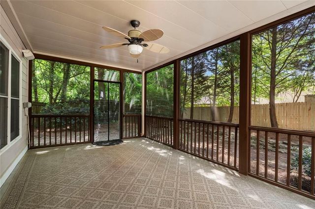 3698 Lakeview Drive, Tucker, GA 30084