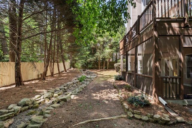 3698 Lakeview Drive, Tucker, GA 30084