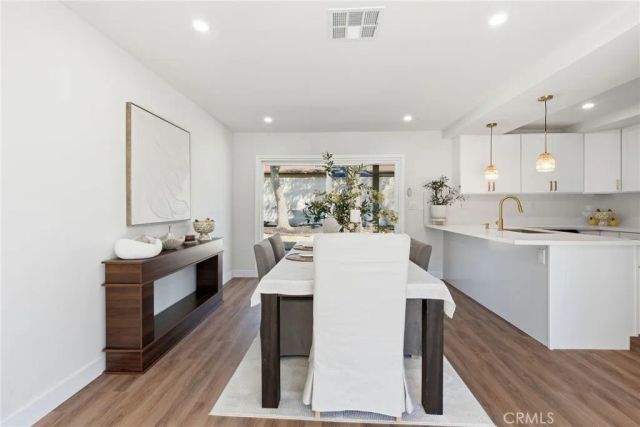 577 Bishop Place, Claremont, CA 91711