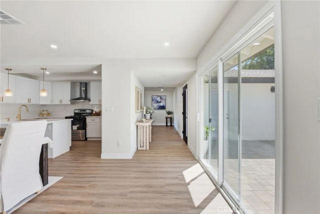 577 Bishop Place, Claremont, CA 91711