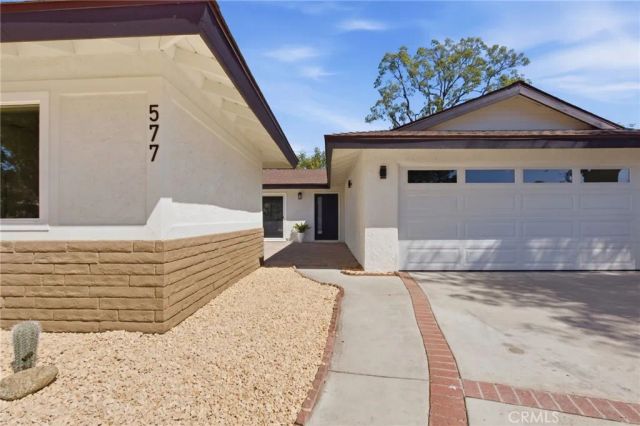 577 Bishop Place, Claremont, CA 91711
