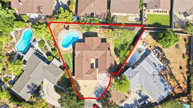577 Bishop Place, Claremont, CA 91711