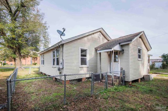 5911 Lillian Hwy, Pensacola, FL 32506