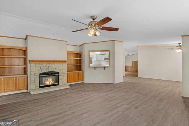 112 Cheryl Court NE, Ludowici, GA 31316