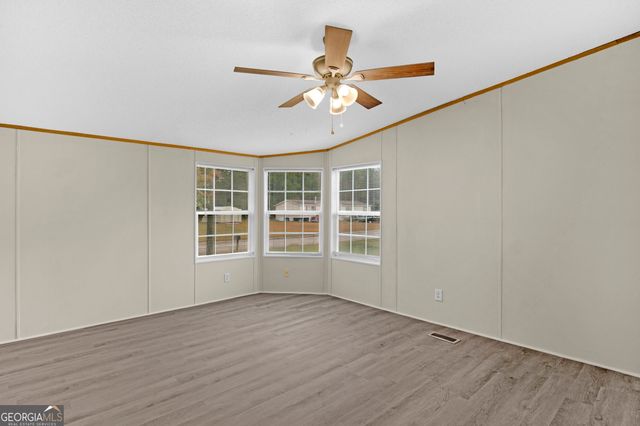 112 Cheryl Court NE, Ludowici, GA 31316