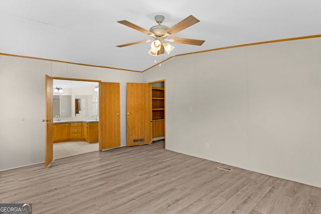 112 Cheryl Court NE, Ludowici, GA 31316
