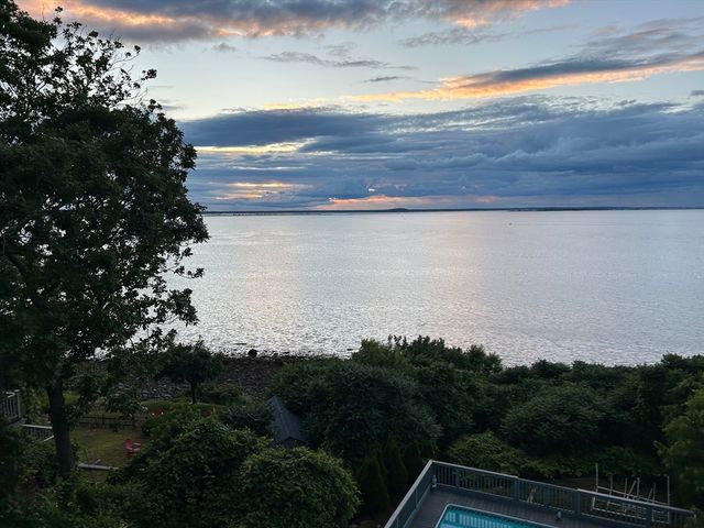 80 Bay Shore Dr, Plymouth, MA 02360