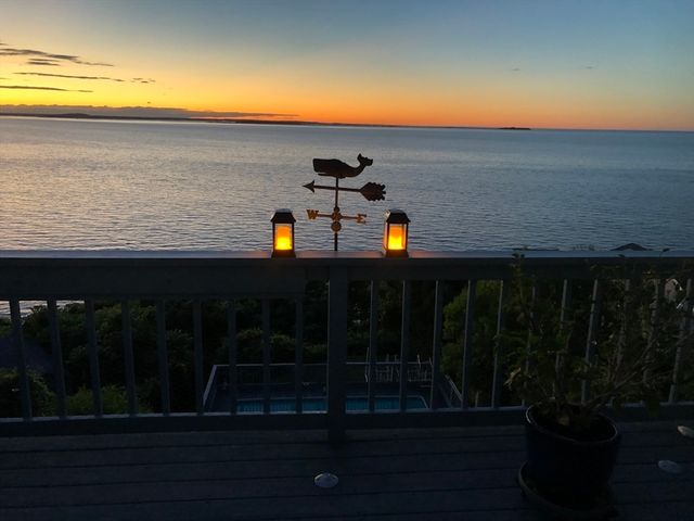 80 Bay Shore Dr, Plymouth, MA 02360