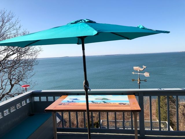 80 Bay Shore Dr, Plymouth, MA 02360