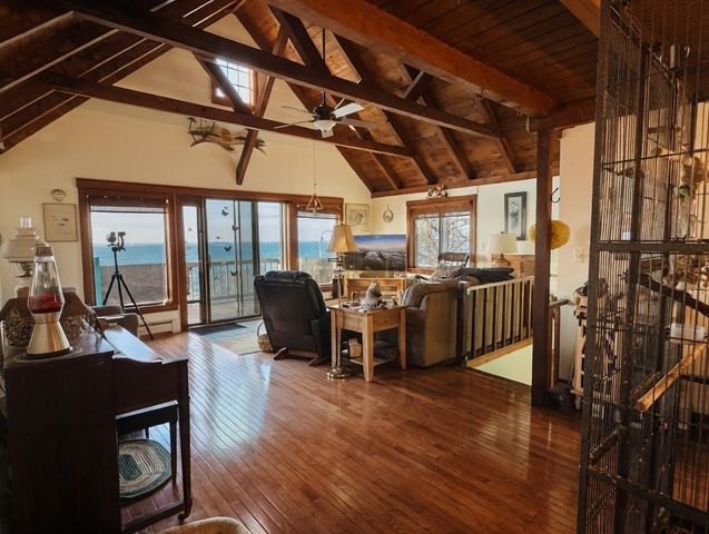 80 Bay Shore Dr, Plymouth, MA 02360