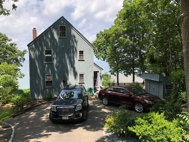 80 Bay Shore Dr, Plymouth, MA 02360