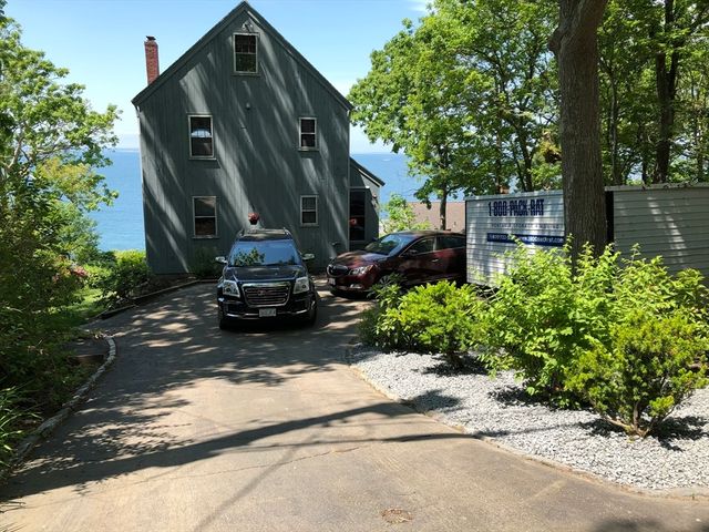 80 Bay Shore Dr, Plymouth, MA 02360